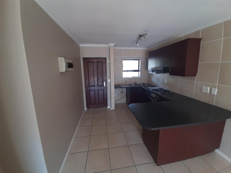 To Let 2 Bedroom Property for Rent in Burgundy Estate Western Cape